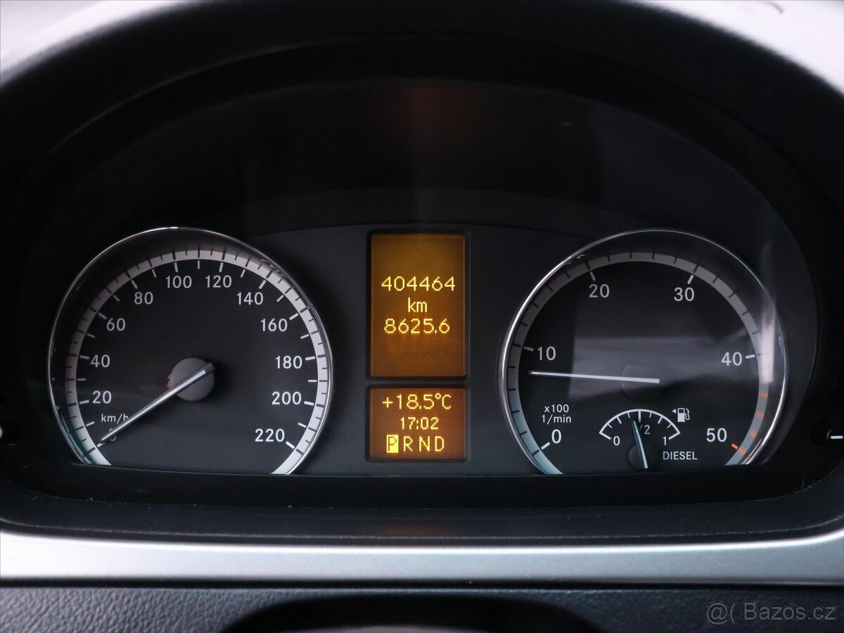 Mercedes-Benz Viano 2,1 CDI 120kW Aut. Trend Long (2011) - 10