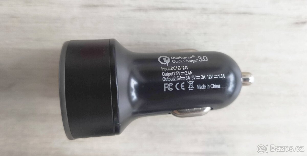 CL USB rychlonabíječky do auta, s LCD, podsvícením, QuickCh3 - 10