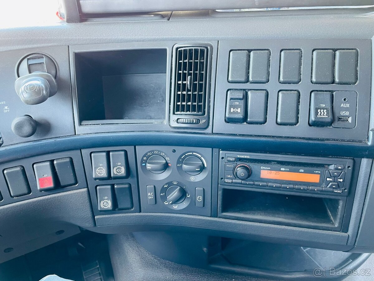 FH13 420 EEV tahač Volvo - 10