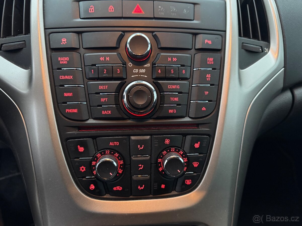 Opel Astra 2,0CDTi 118kW, tažné, nová STK - 10