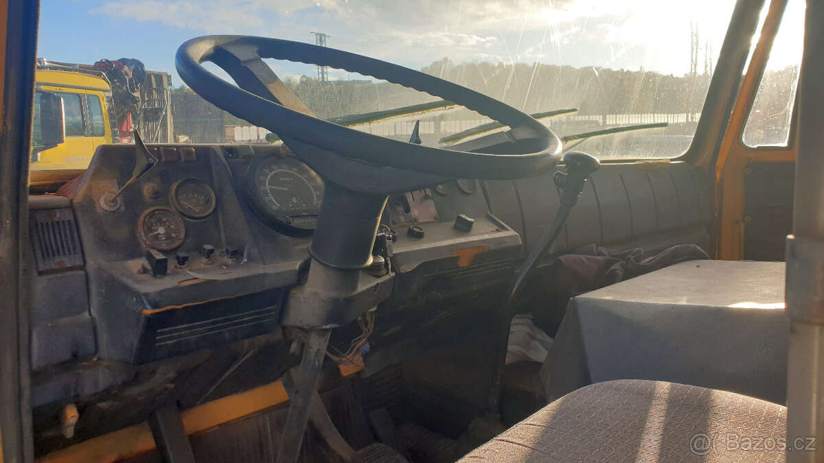 UDS 114 T815 autobagr teleskop 6x6 Tatra (1984 rok) - 10