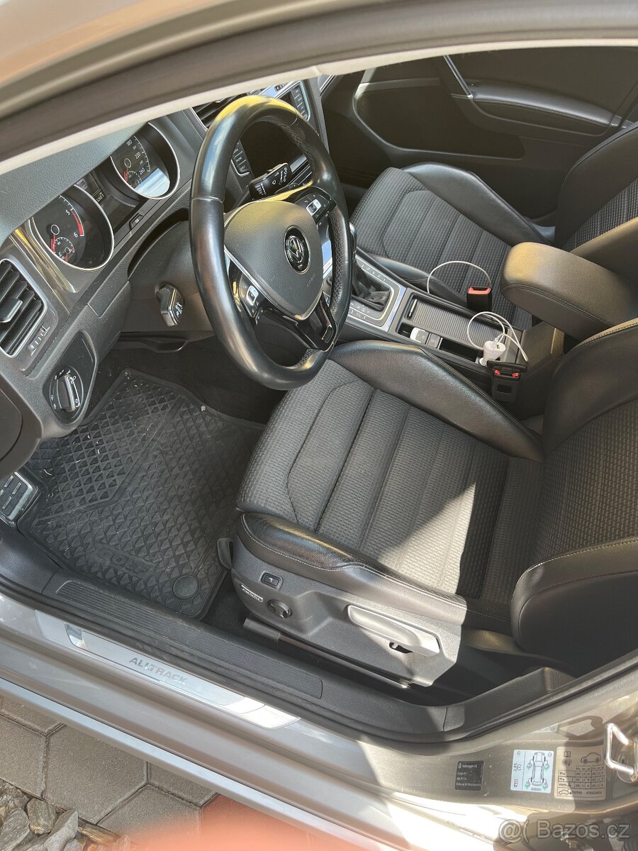 Volkswagen Golf Alltrack - 10