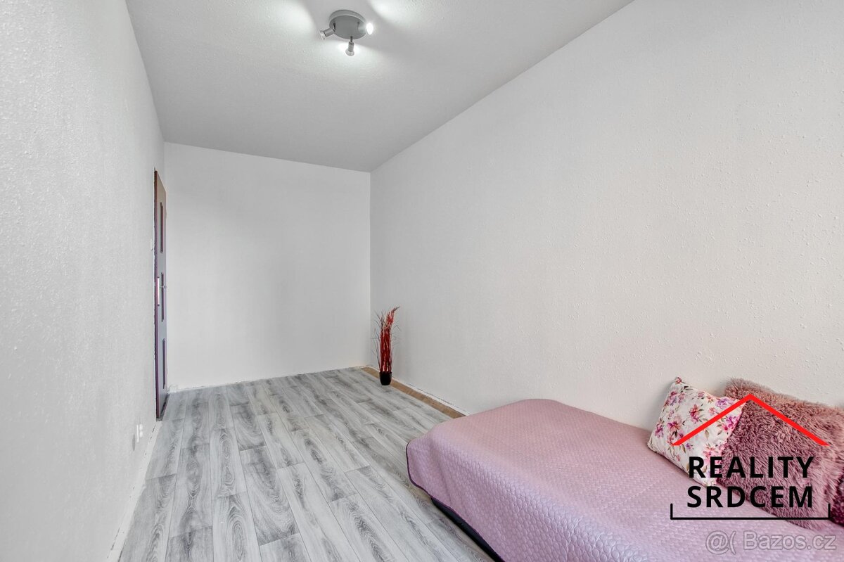 Prodej družs. bytu o velikosti 3+1/63m2 s franc. oknem na ul - 10