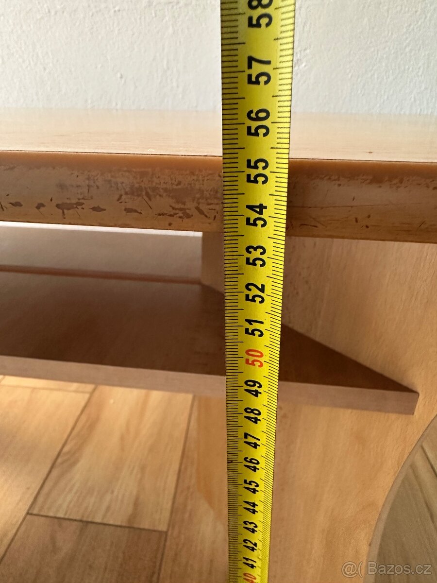 Konferenční stolek - 10