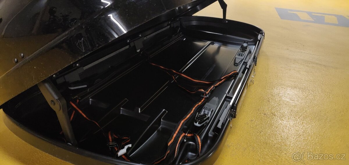 VW střešní box 340 L - 10