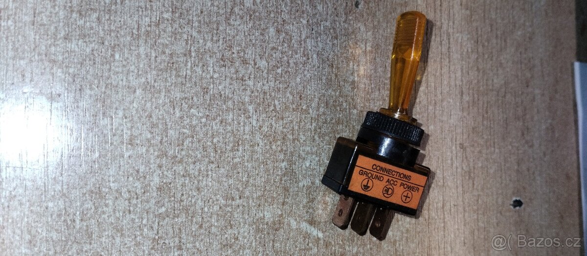 Zhavici a zapalovací svíčky Beru a jiné elektro díly na aut - 10