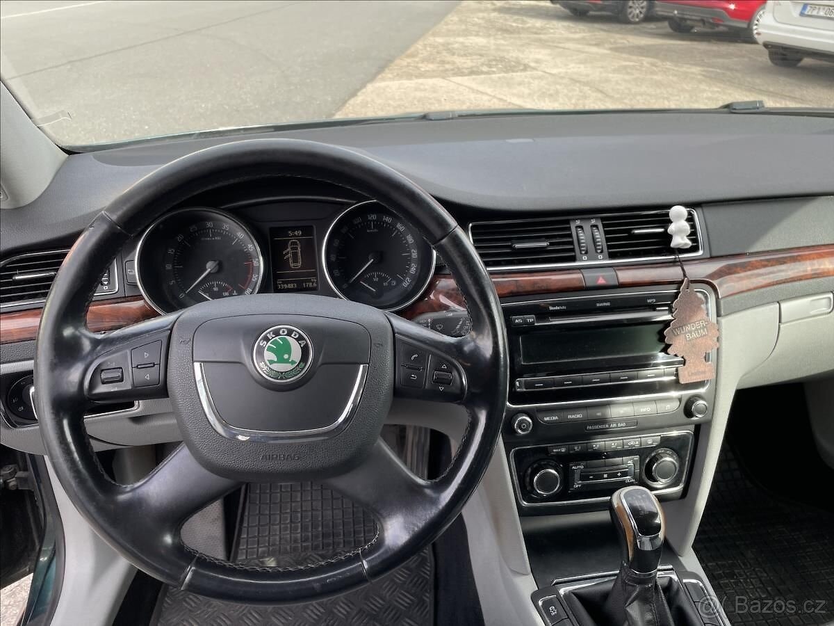 Škoda Superb 1,6 TDI"Pravidelný servis" - 10