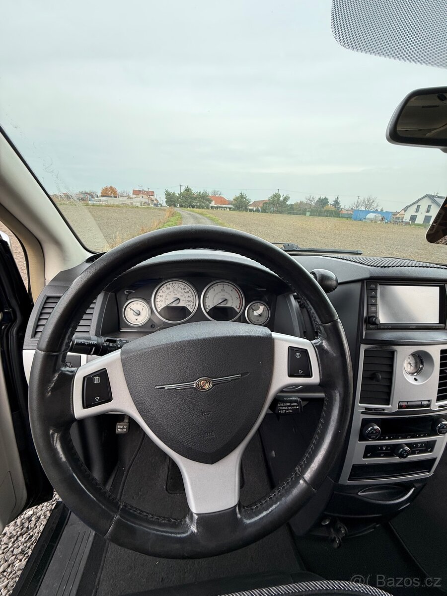 Chrysler Grand Voyager 2.8 CRD 120 kW - 10