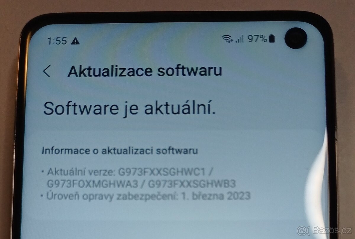 Prodám mobil Samsung Galaxy S10, 8GB/128GB, stav A - 10