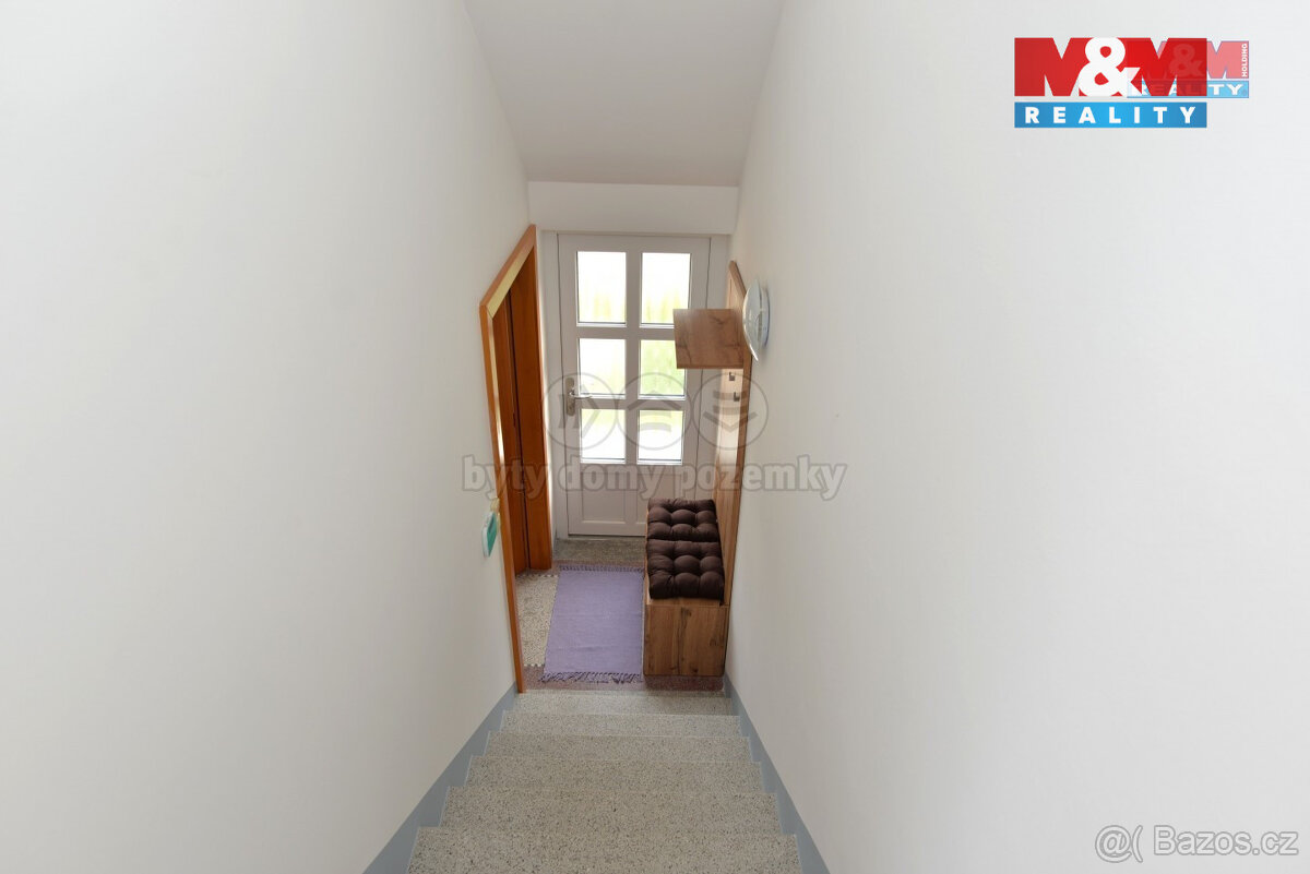 Pronájem bytu 1+kk, 51 m², Pardubice, ul. Brozanská - 10