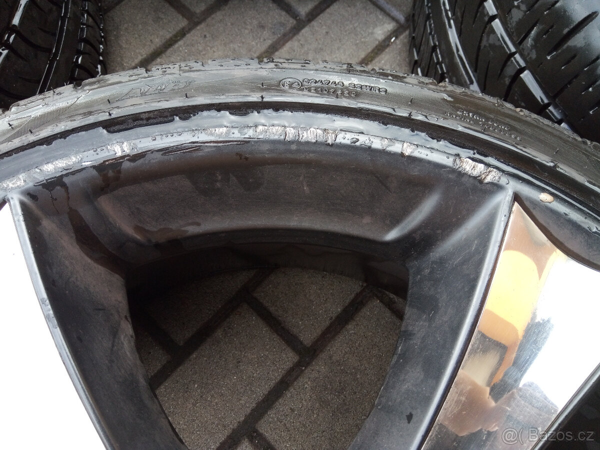 ALU 10Jx22 5x130 et45 PNEU 295/30R22 - 10