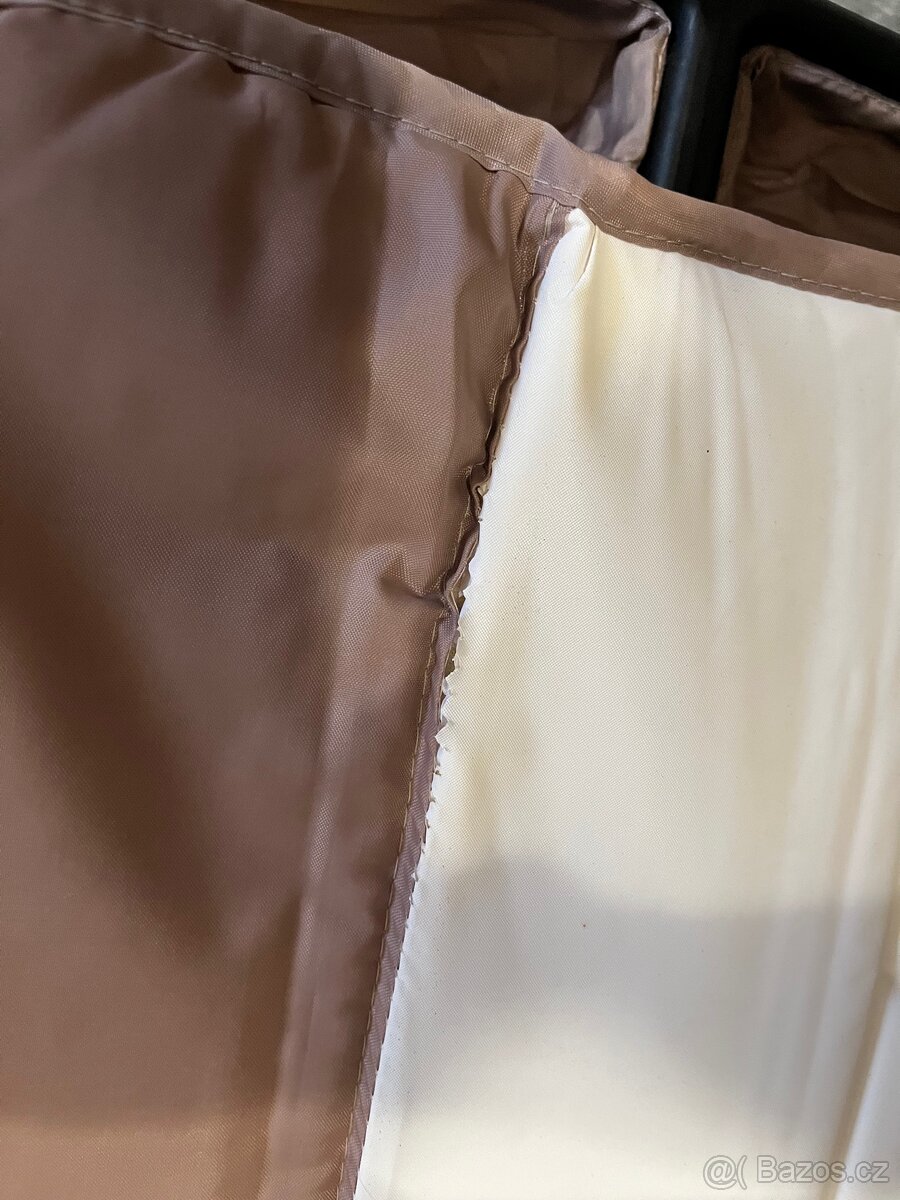 Cestovní postýlka - 10