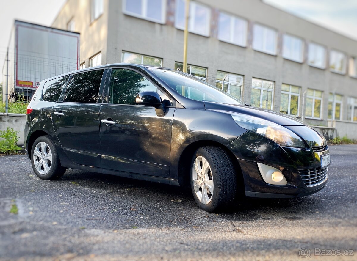 Renault Mégane Grand Scénic - 10