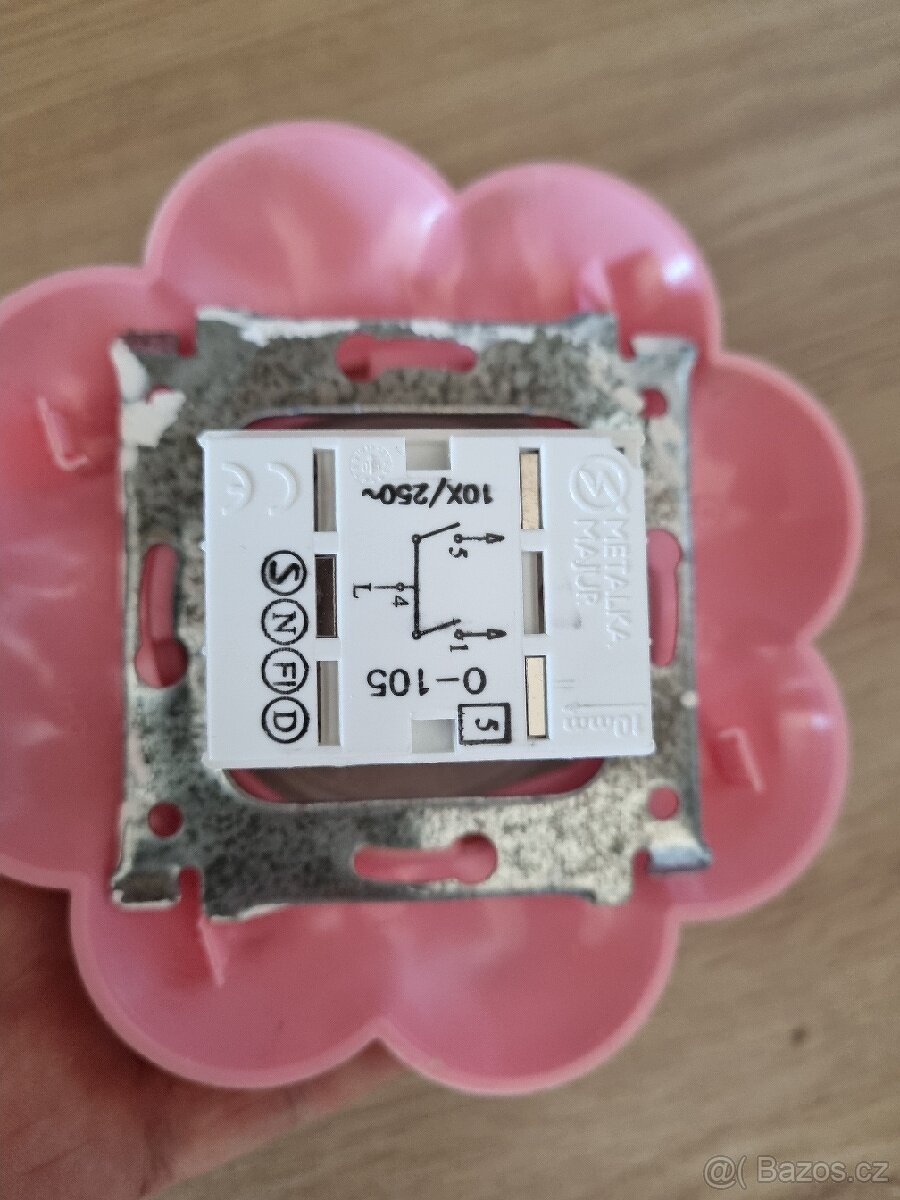 Stropní dětské osvětlení KVĚT+vypínač,cena za vše - 10