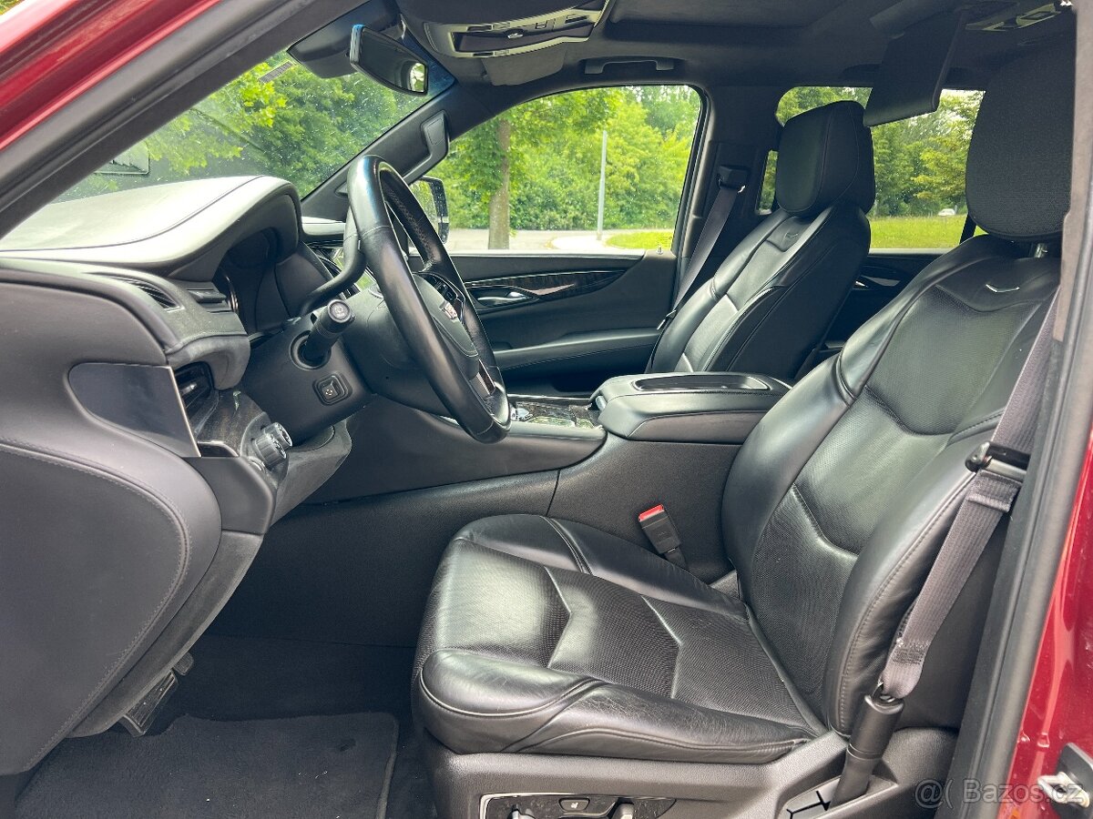 Cadillac Escalade 6.2 V8, ESV dlouhá verze, Platinum výbava - 10