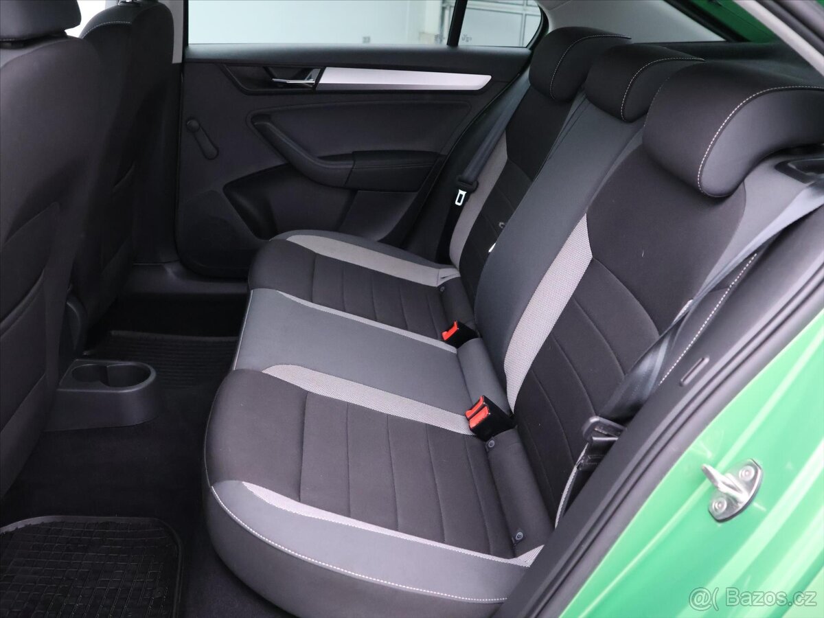 Škoda Rapid 1,0 TSI 70kW CZ Ambition (2017) - 10
