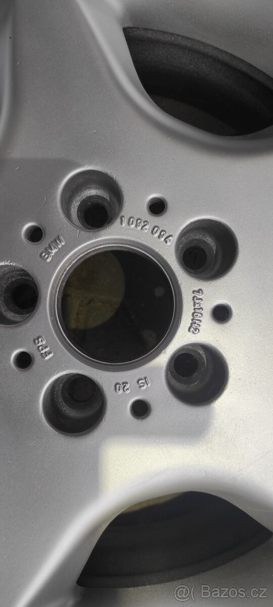 Prodám klasické kola z BMW z3 z roku 95 - 10