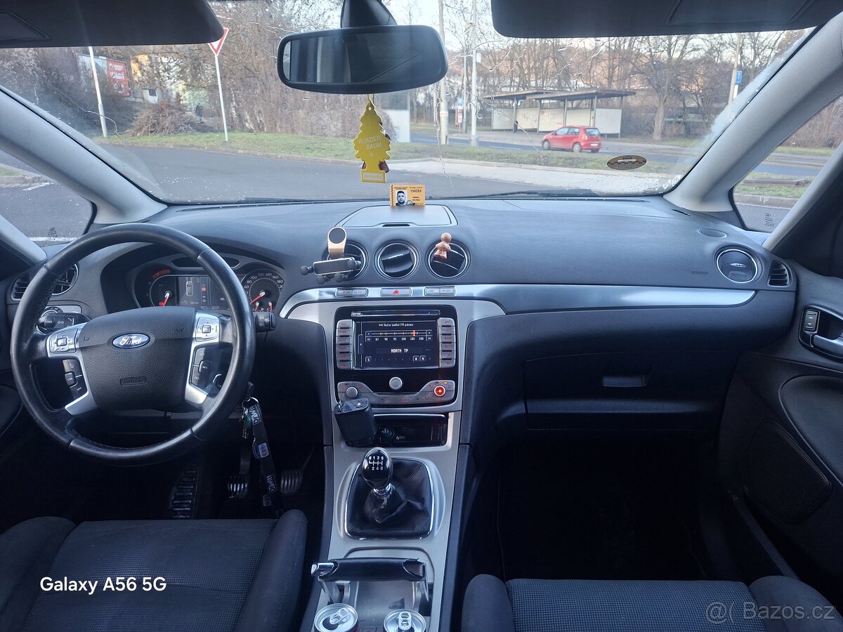 Ford S-max - 10