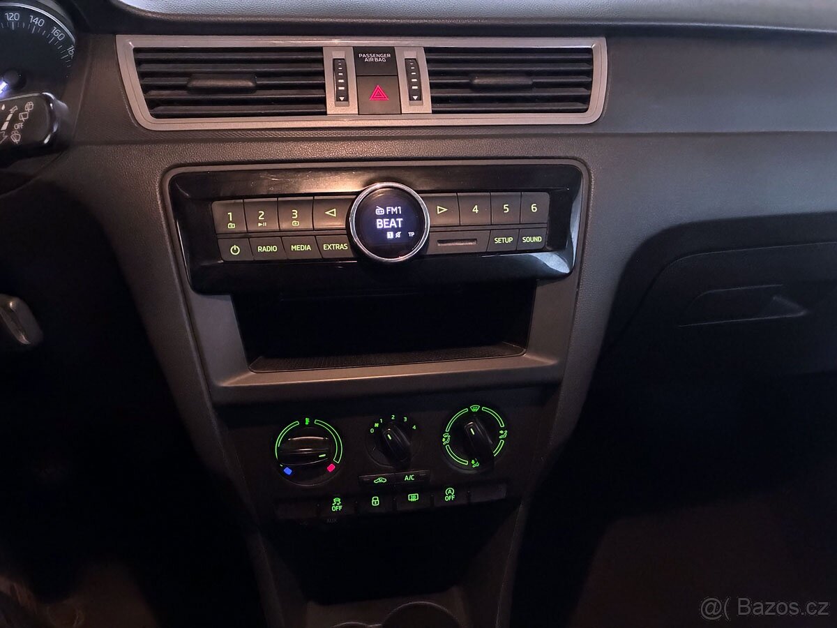 Škoda Rapid Spaceback 1.2 TSi 81 kW 2015 - 10