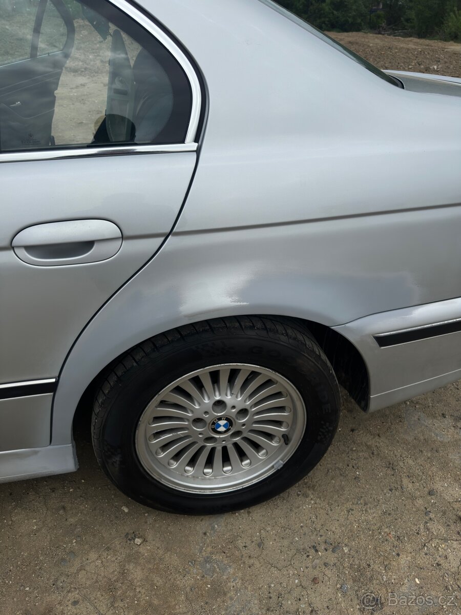 BMW E39 2.5i - 10