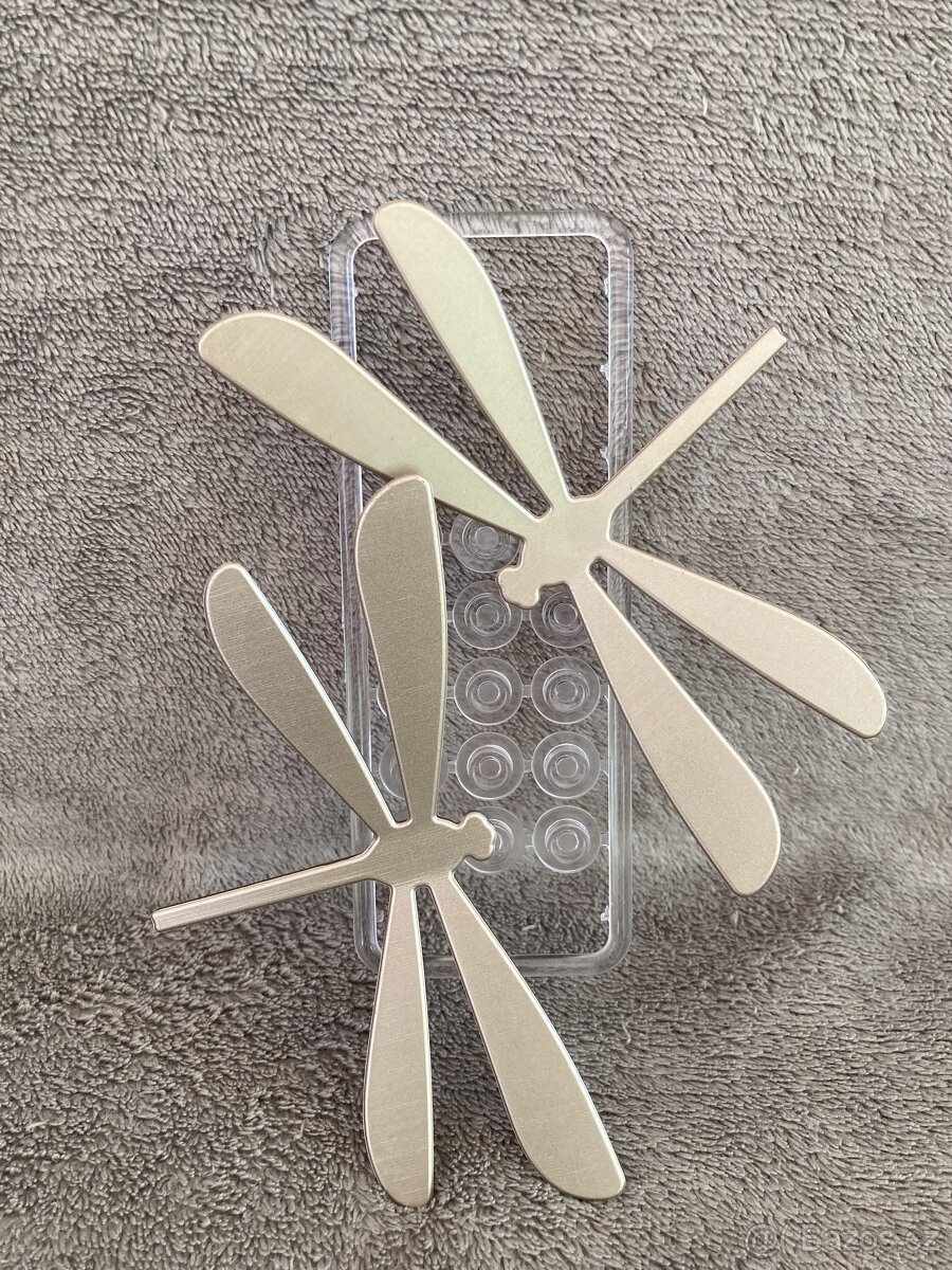 Nástěnná dekorace vážky z kolekce - Umbra. - 10