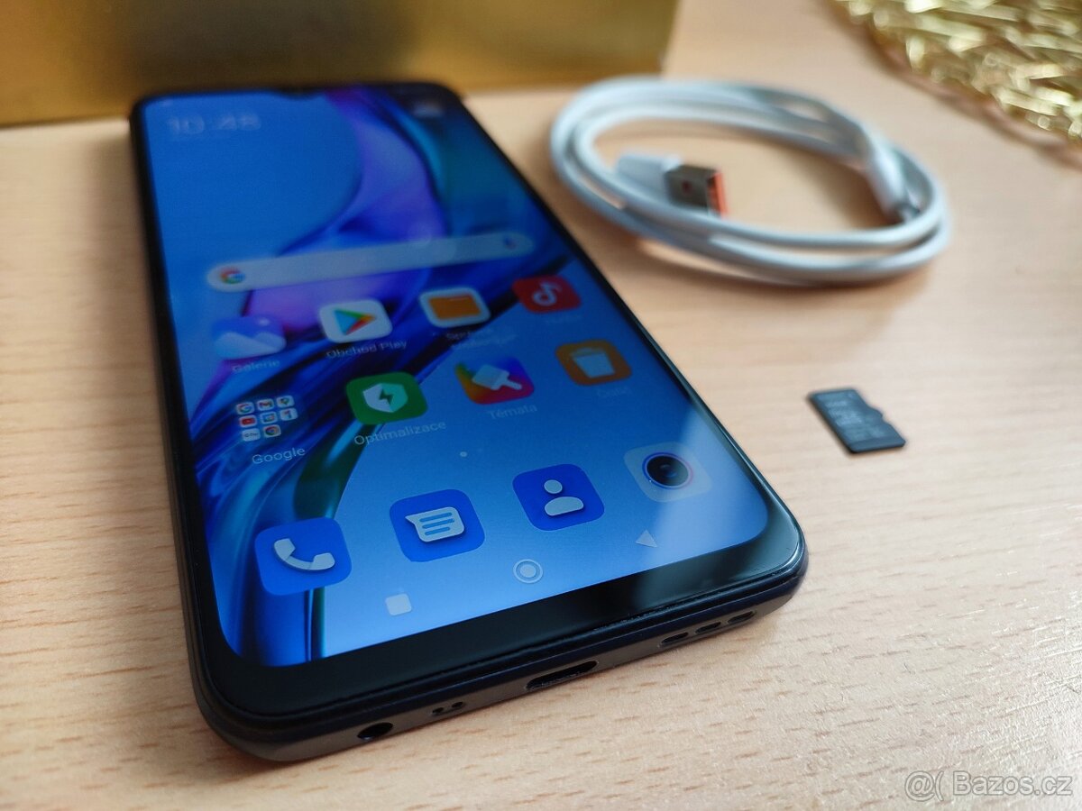 Xiaomi Redmi 9 + obal + napájecí kabel + SD karta - 10