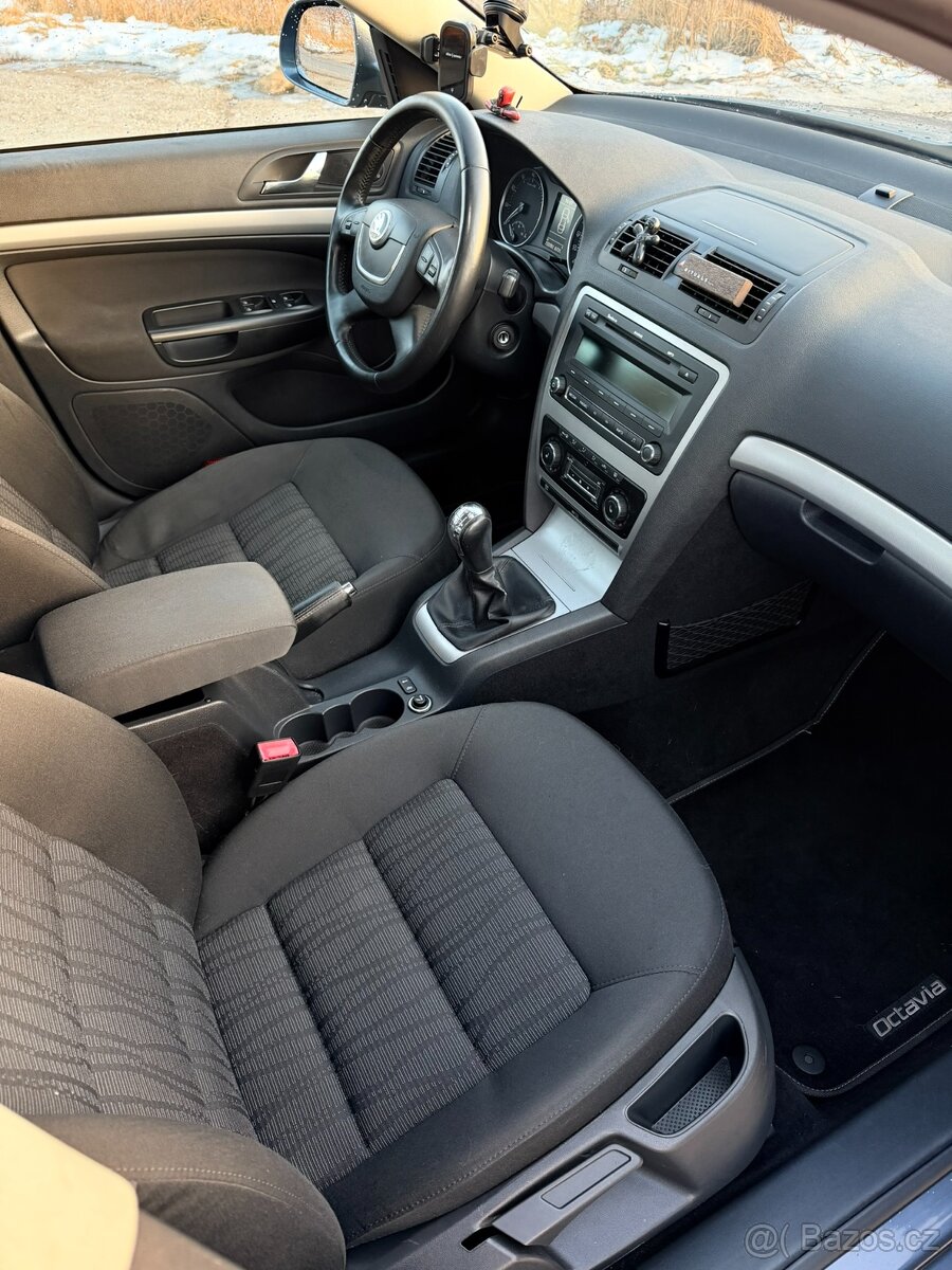 Škoda Octavia II FL 1.4 TSI 90kW Elegance - 10