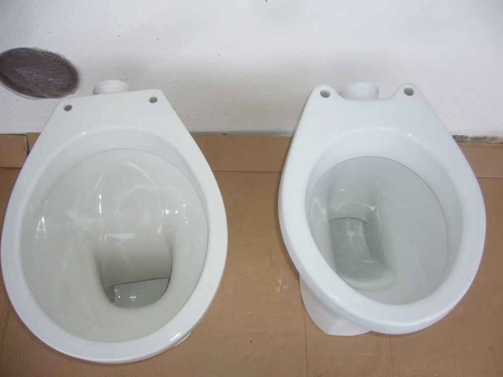 Umyvadla, WC mísy - 10