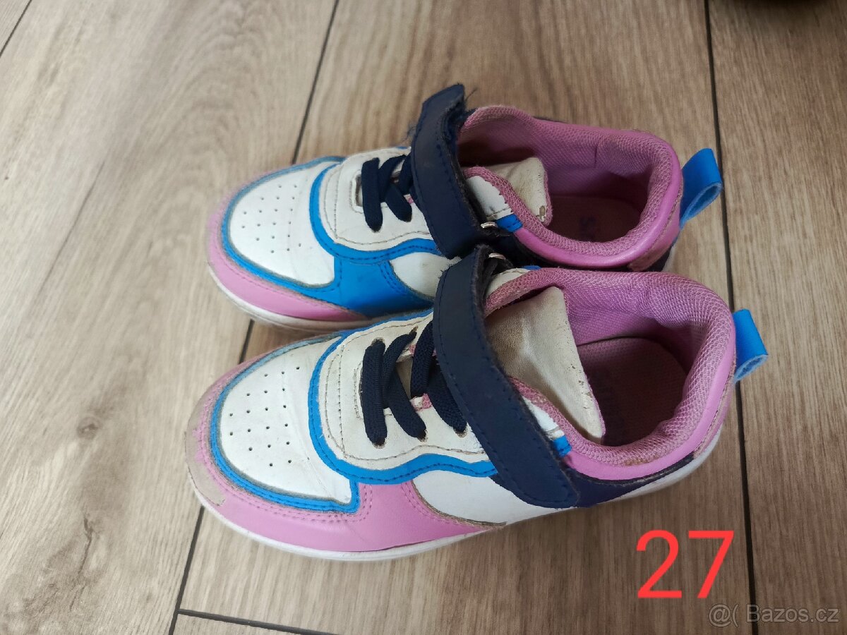 Dívčí botičky - 10
