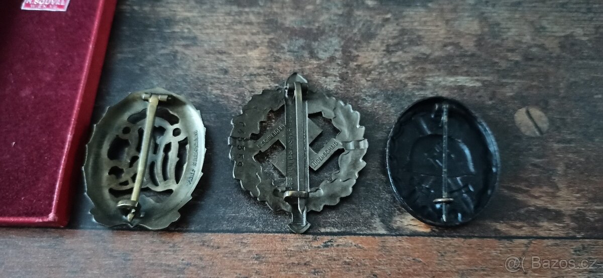 Medaile, vyznamenání, odznaky Německo. - 10