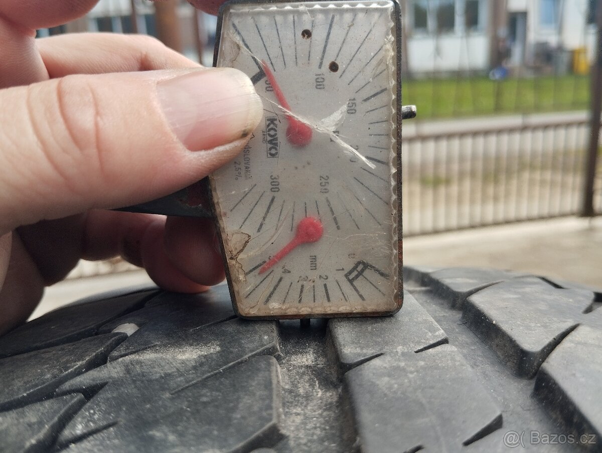 Letní pneu 205 50 R17 - 10