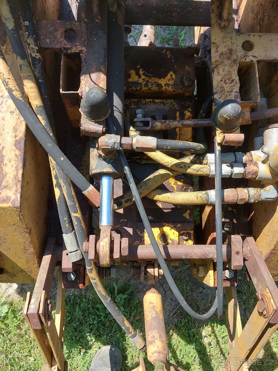 Prodam malotraktor domácí výroby - 10