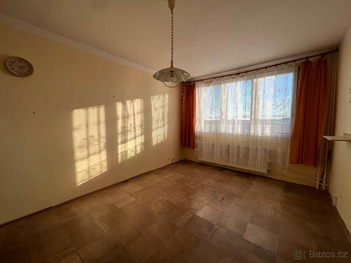 Pronájem bytu 1+1, 39m2 v Orlové, ul. Kpt. Jaroše - 10