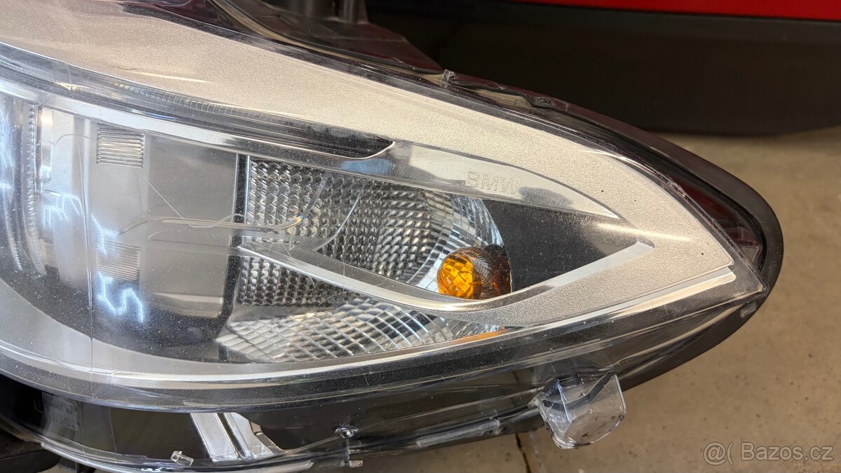 Adaptive xenon světlo levé BMW F22 / F23 / F87 - 10