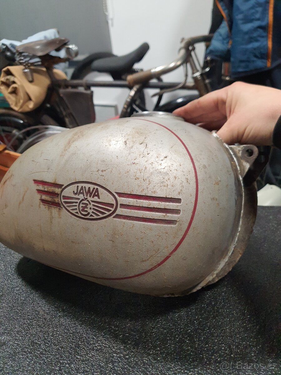 Jawa ČZ - 10