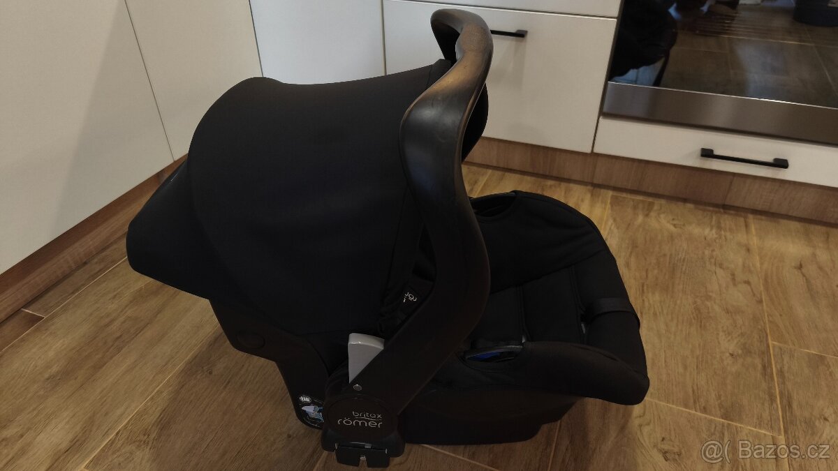 Autosedačka Britax Römer Primo Bundle Cosmos Black - 10