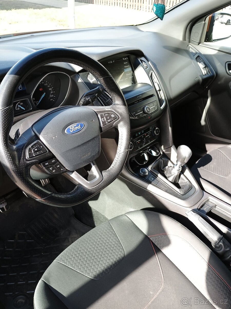 Ford Focus 1.5 110 kW S-line, r. 2018 - 10
