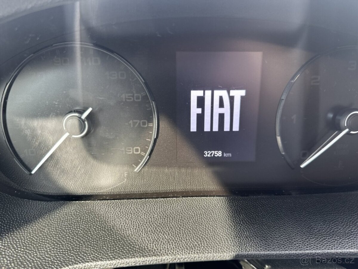 KARMANN-MOBIL DEXTER 581 - TOP STAV - 10