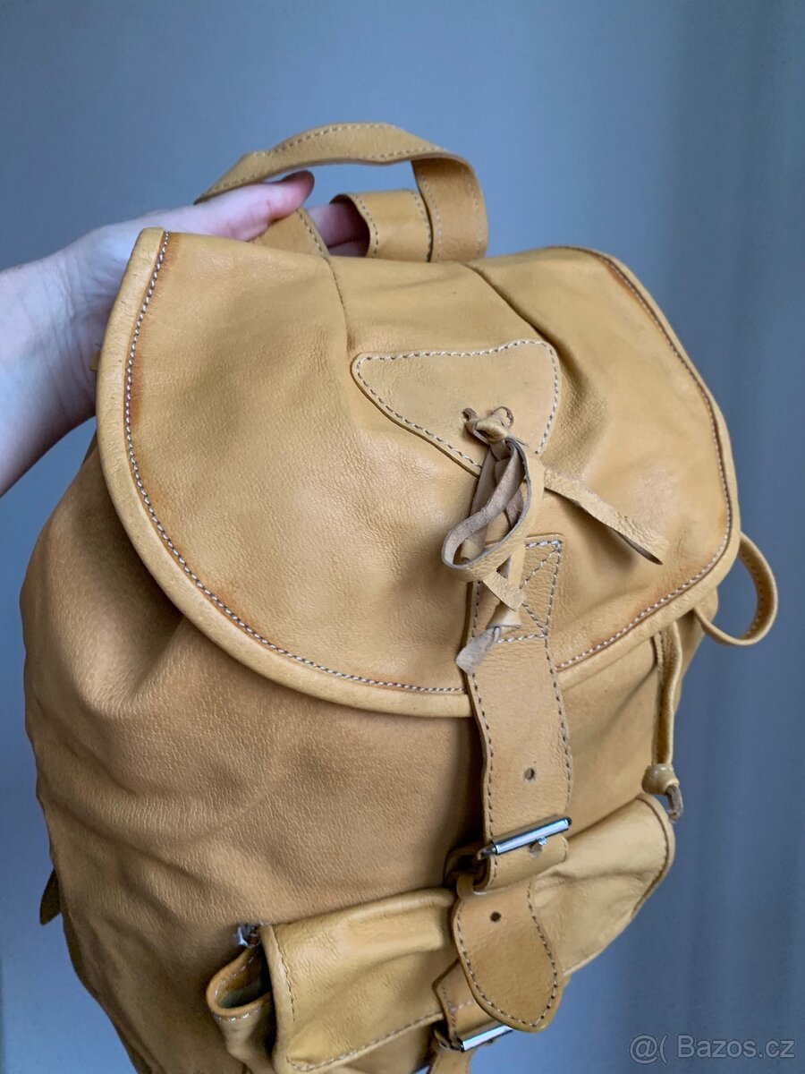 Nadherny kožený batoh novy - 10