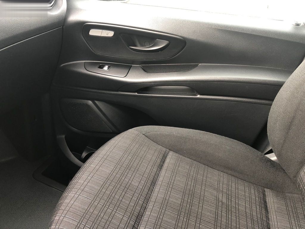 MERCEDES-BENZ VITO, LONG 111 CDI - 10