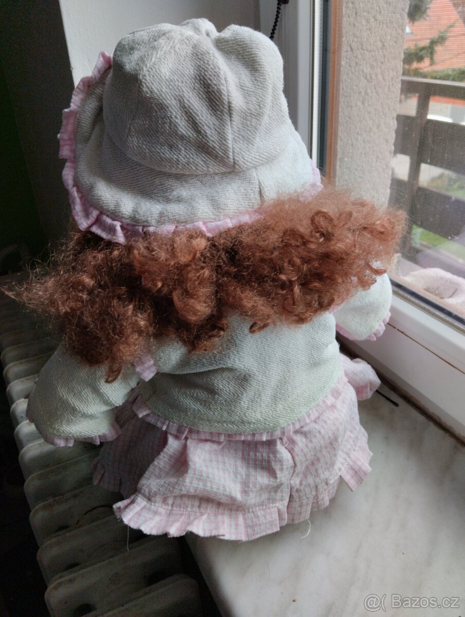 Porcelánové panenky sedící - 10