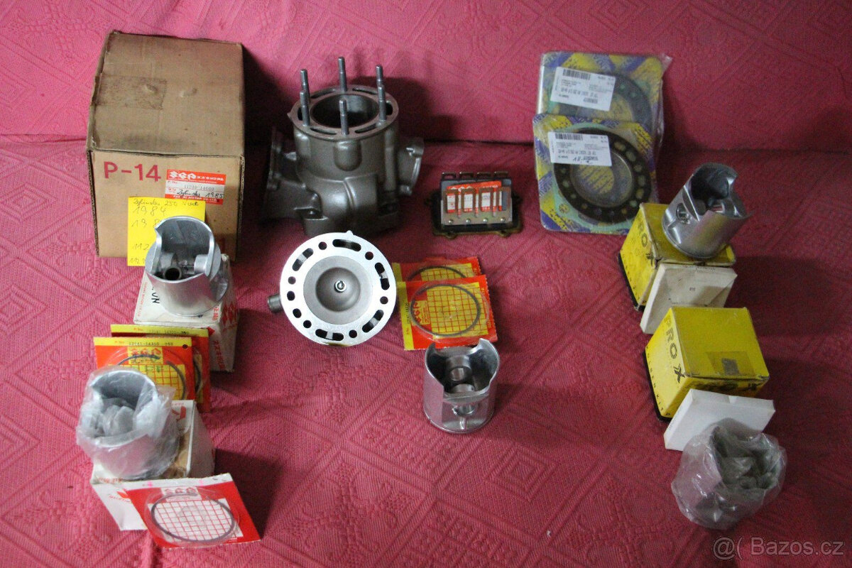 Závodní motor čz 250 vodník válec hlava šoupě kartery - 10