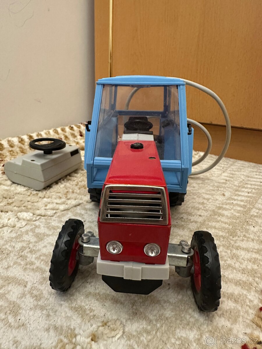 RETRO TRAKTOR ZETOR CRYSTAL KDN - 10