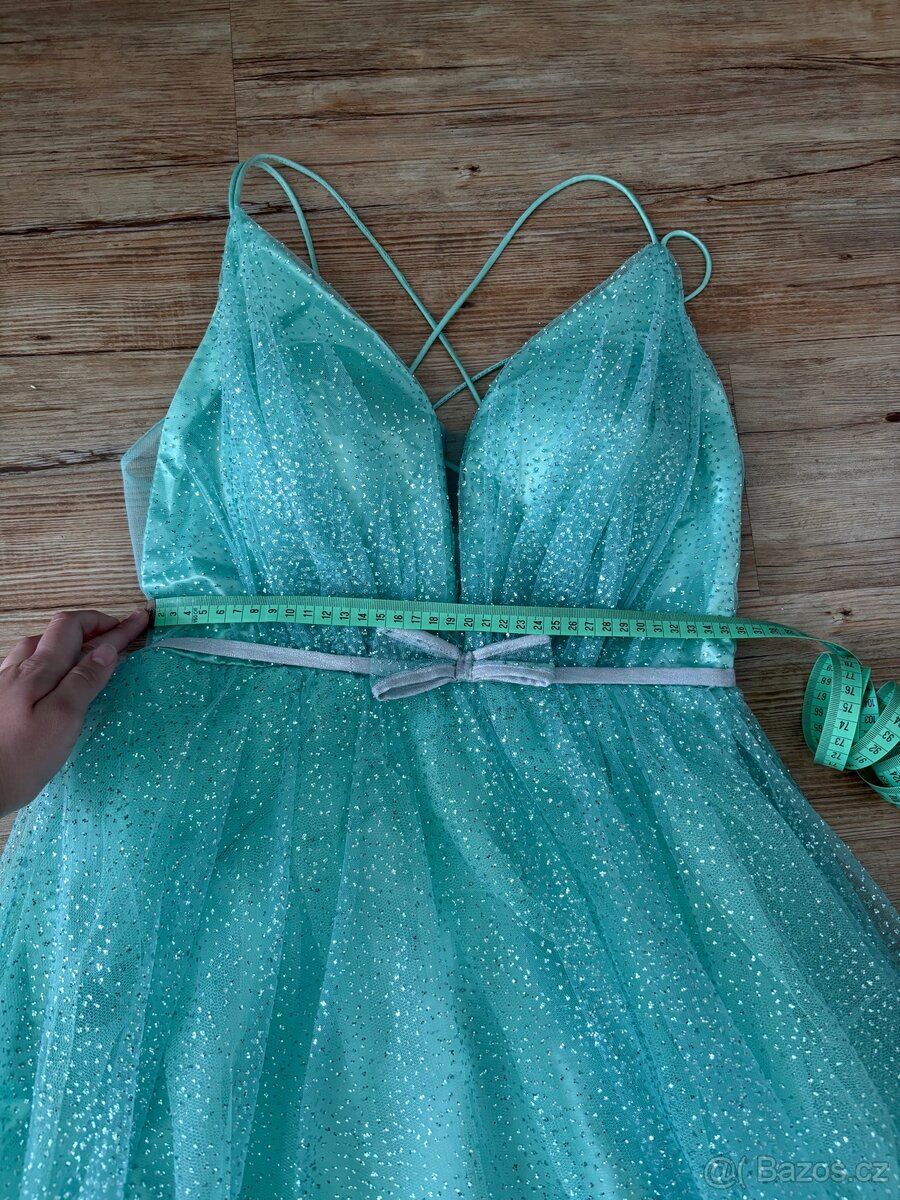 Tyrkysové šaty na maturitní ples / závěrečnou taneční lekci - 10