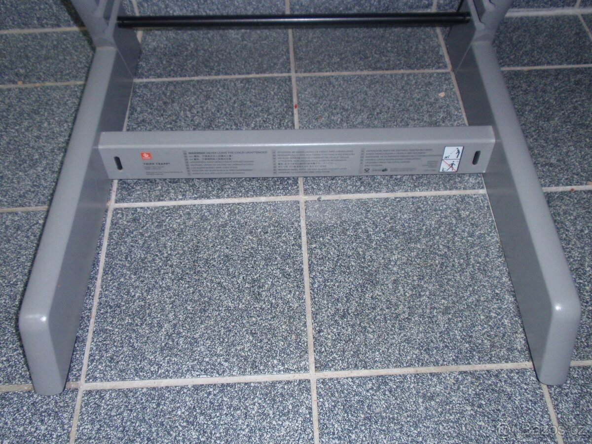 TOP MASIVNÍ DŘEVĚNÁ ROSTOUCÍ ŽIDLE STOKKE TRIPP TRAPP ŠEDÁ - 10