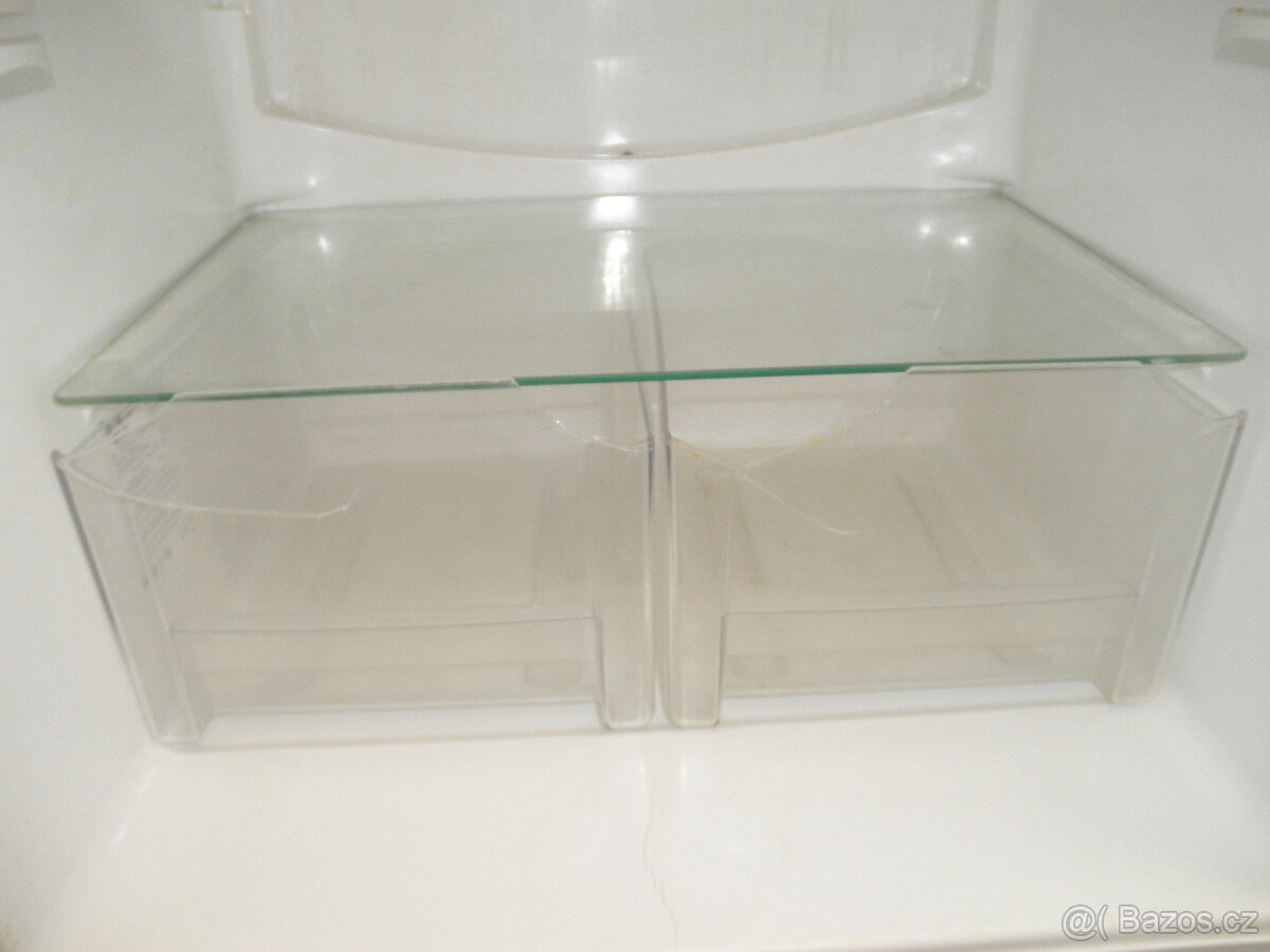 Lednice s mrazákem,značka:ROMO. - 10