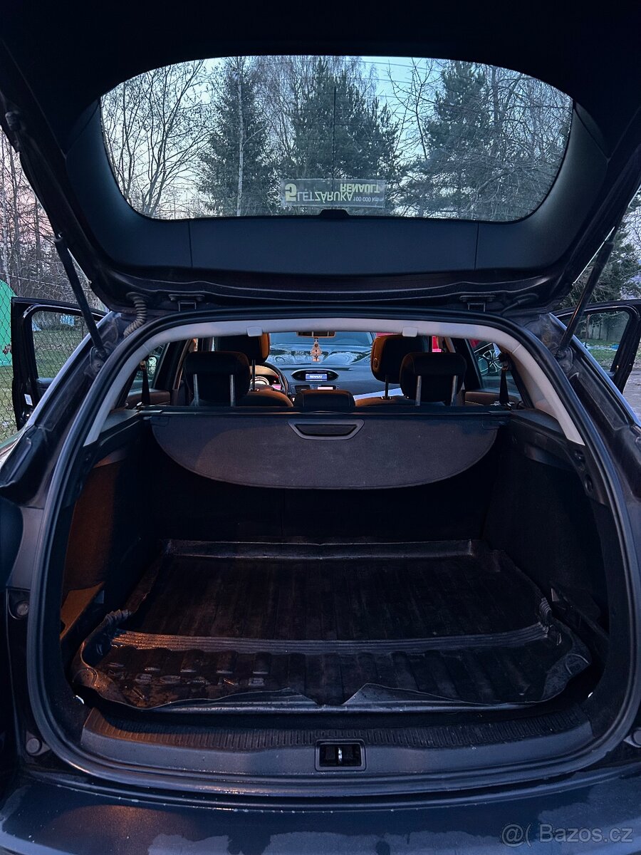 Renault Megane Grandtour - 10