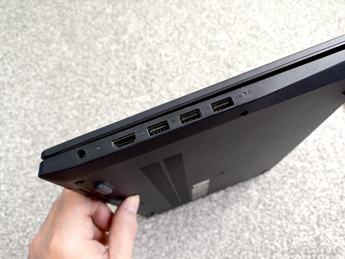 Notebook Lenovo domů, do školy, do kanceláře - 10