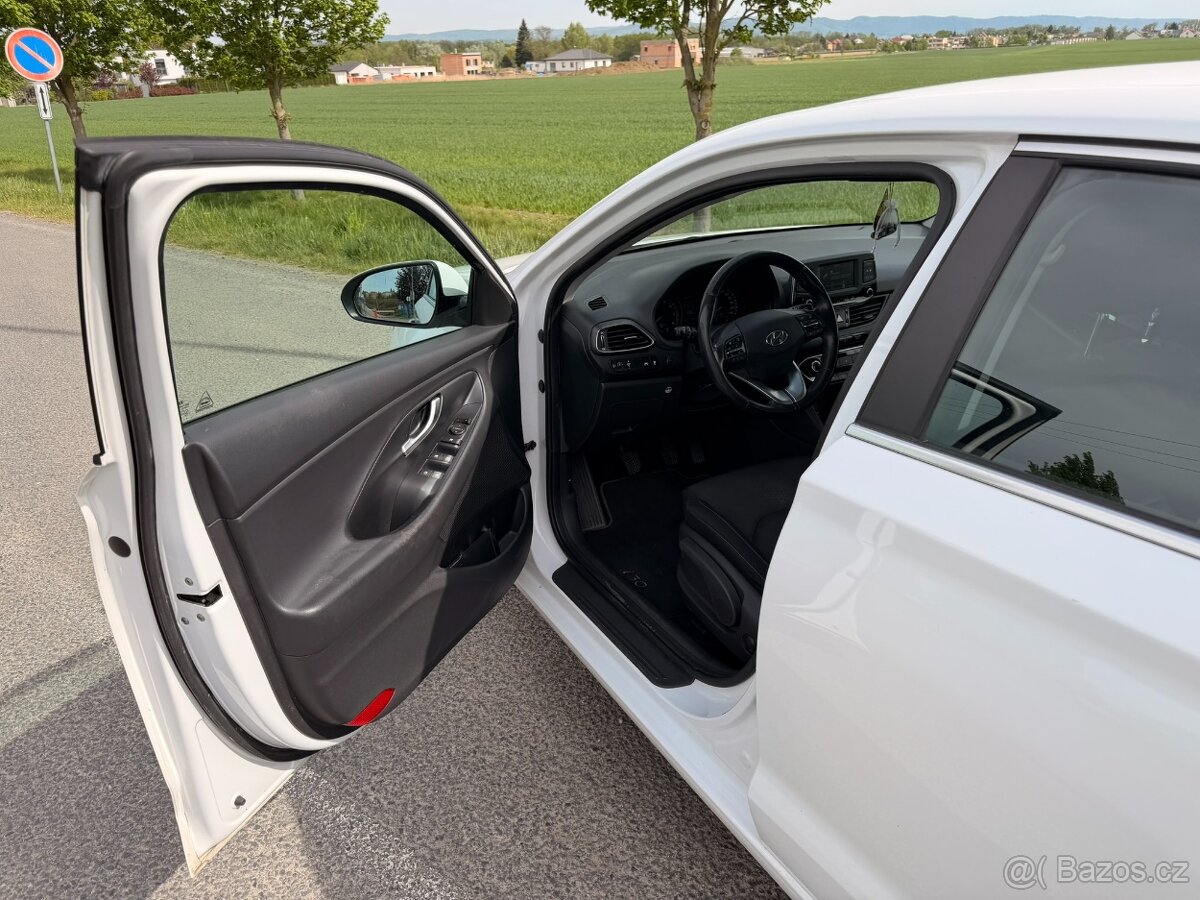 Hyundai i30 hatchback, 103 kW/1.4 T-GDI - 10