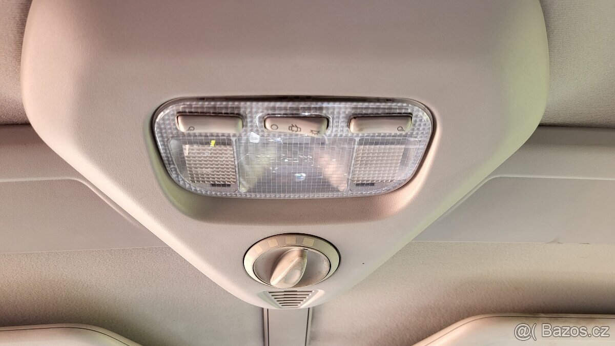 Citroen C4 Picasso 1.6hdi 82KW 2011 - 10